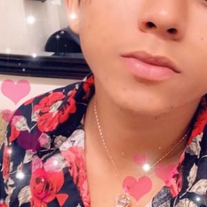 Meet your Posher, Victor